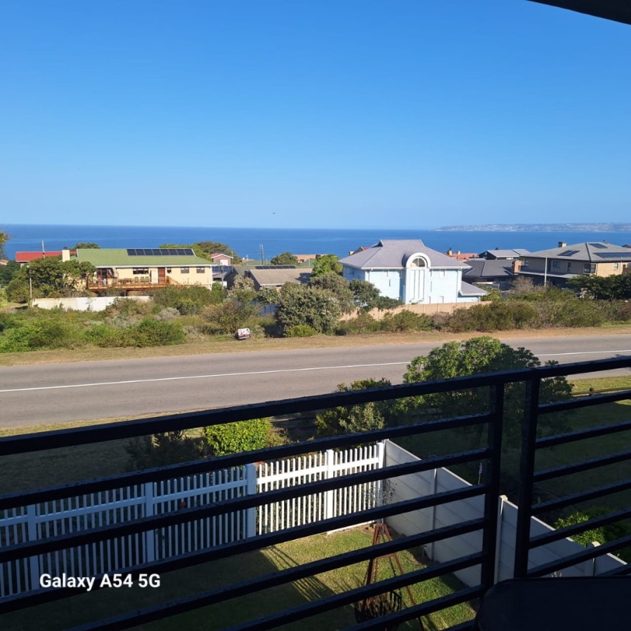  Bedroom Property for Sale in Fraaiuitsig Western Cape